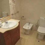 Med *